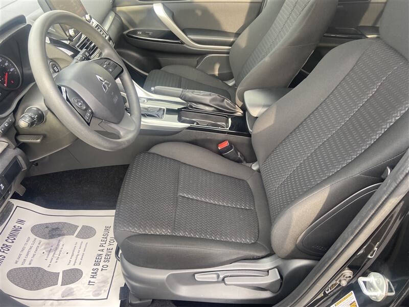 2024 Mitsubishi Eclipse Cross LE