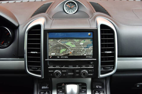 2016 Porsche Cayenne GTS