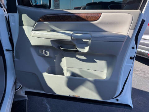 2010 Nissan Armada Titanium