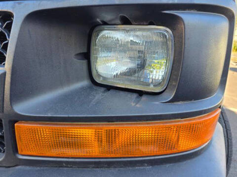 2011 Chevrolet Express 2500