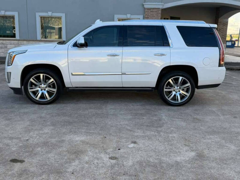 2017 Cadillac Escalade Premium Luxury