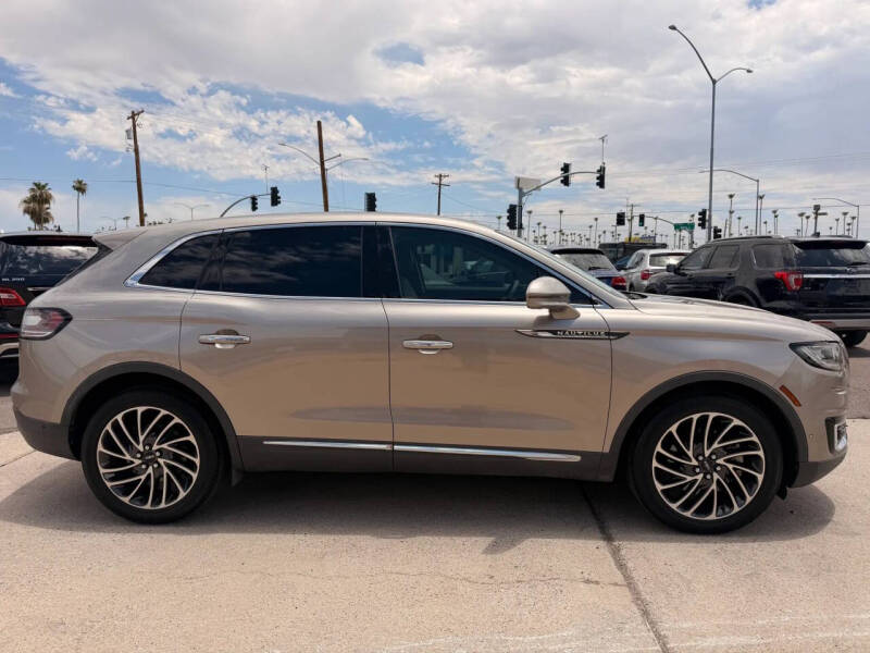2019 Lincoln Nautilus Reserve