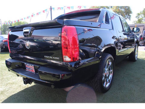 2013 Cadillac Escalade EXT Premium