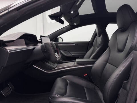 2023 Tesla Model S Standard Range