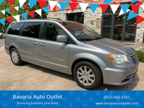 2015 Chrysler Town and Country for sale at Bavaria Auto Outlet in Victoria MN