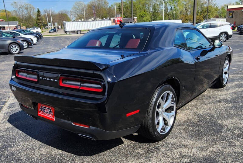 2016 Dodge Challenger SXT