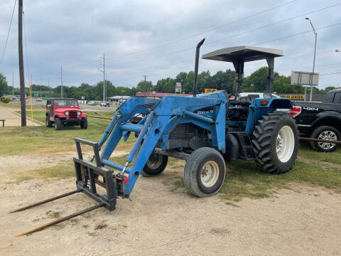 2002 New Holland TS100 for sale at Circle B Sales in Pittsburg TX