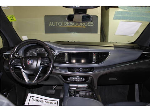 2022 Buick Enclave Essence