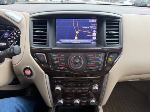 2013 Nissan Pathfinder Platinum