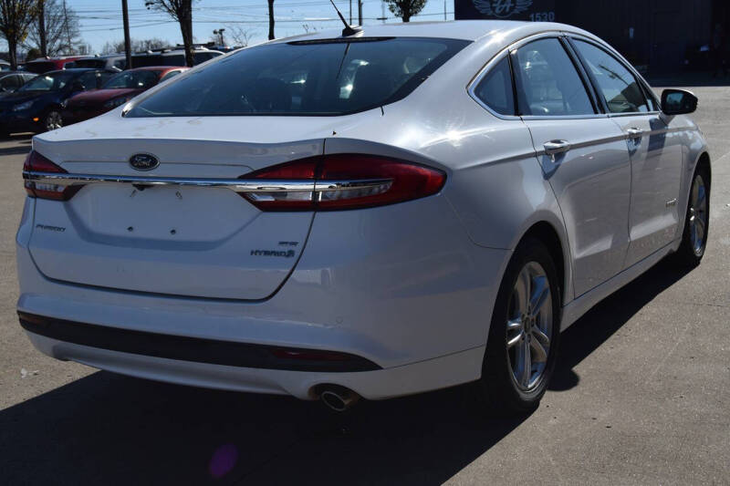 2018 Ford Fusion Hybrid SE