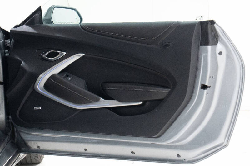 2023 Chevrolet Camaro LT