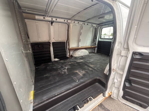 2006 GMC Savana 2500