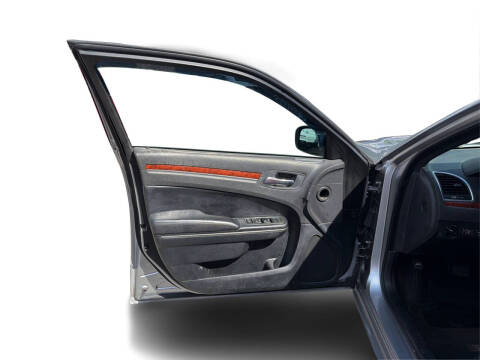 2013 Chrysler 300
