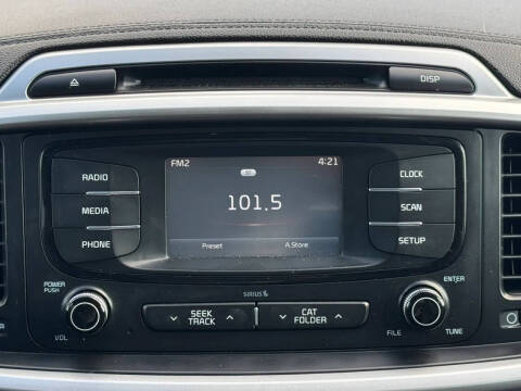 2016 Kia Sorento LX
