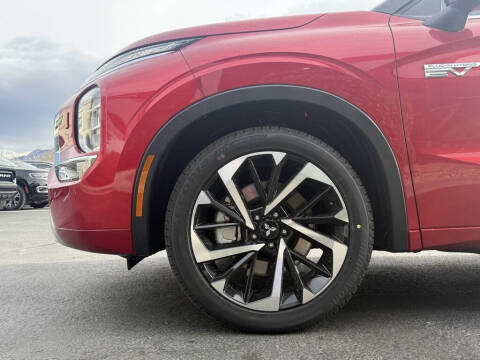 2025 Mitsubishi Outlander PHEV