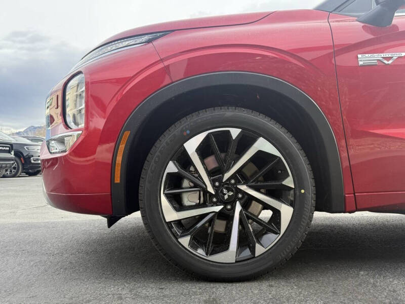 2025 Mitsubishi Outlander PHEV