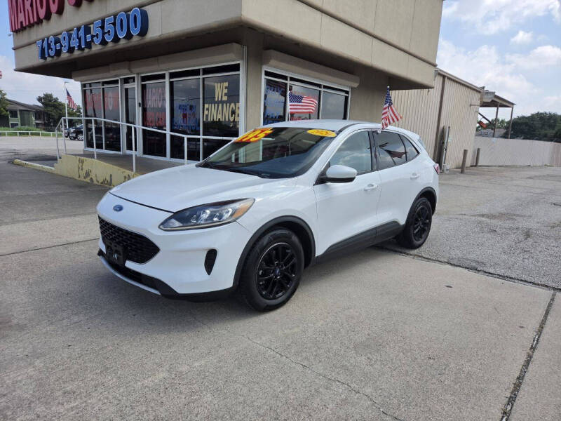 2020 Ford Escape SE