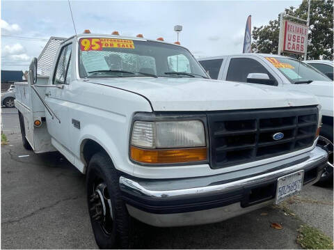1995 Ford F-350 for sale at MERCED AUTO WORLD in Merced CA