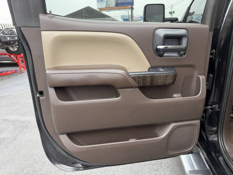 2015 GMC Sierra 2500HD Denali