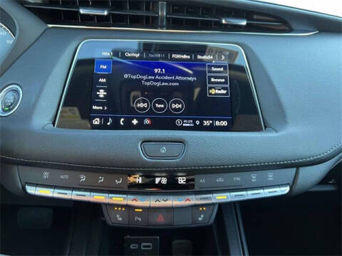 2023 Cadillac XT4 Luxury