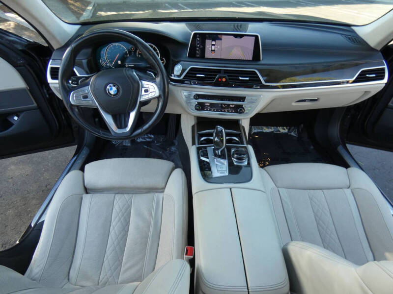 2016 BMW 7 Series 750i xDrive