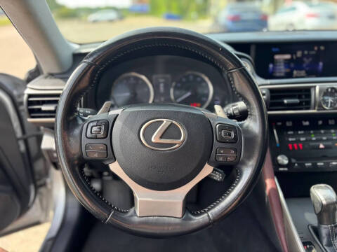 2017 Lexus IS 200t