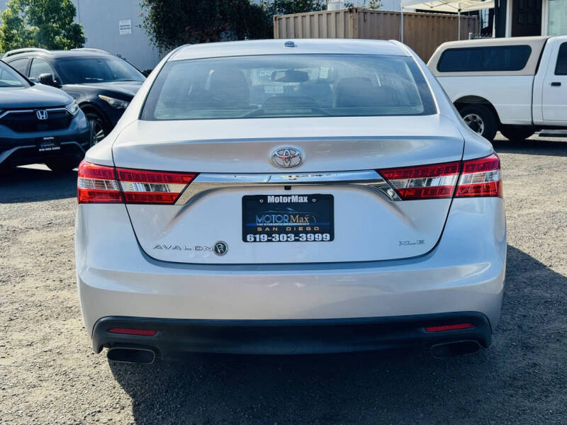 2014 Toyota Avalon XLE