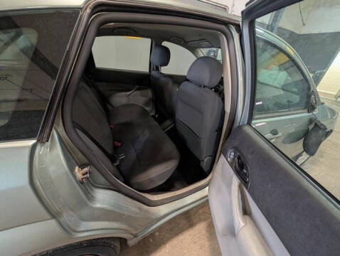 2006 Ford Focus ZX5 S