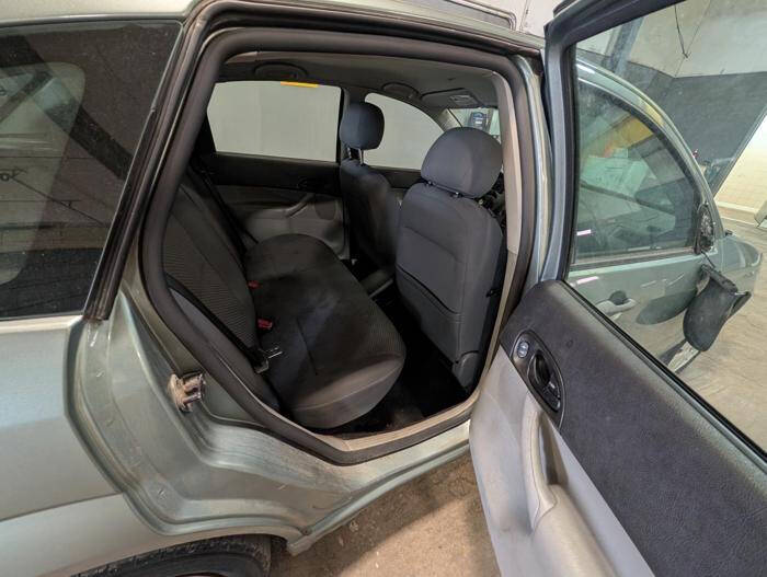 2006 Ford Focus ZX5 S