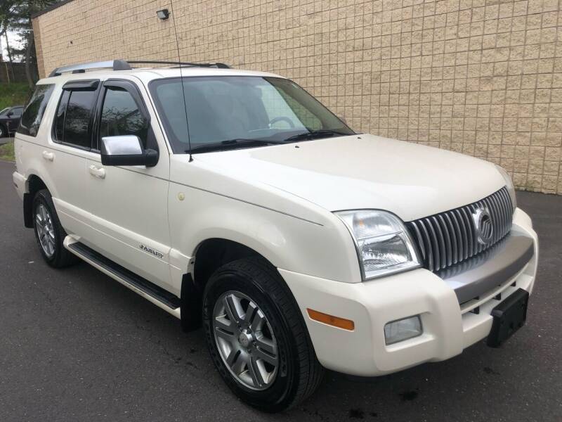 2007 Mercury Mountaineer for sale at KOB Auto SALES in Hatfield PA
