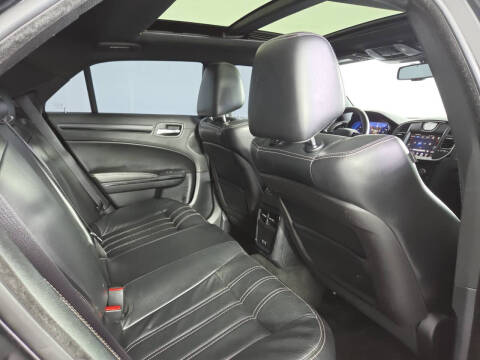 2015 Chrysler 300 S