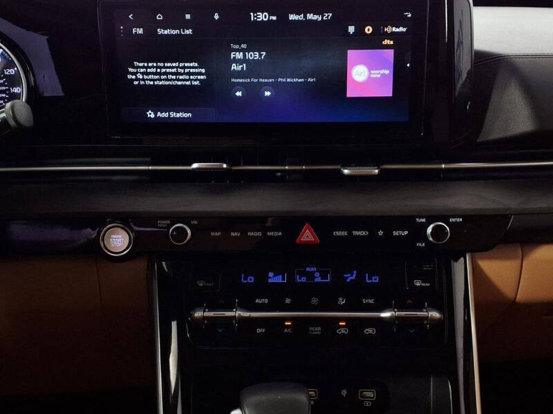 2023 Kia Carnival EX