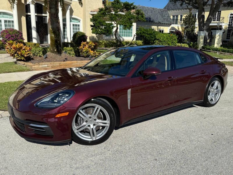 2018 Porsche Panamera 4 Executive