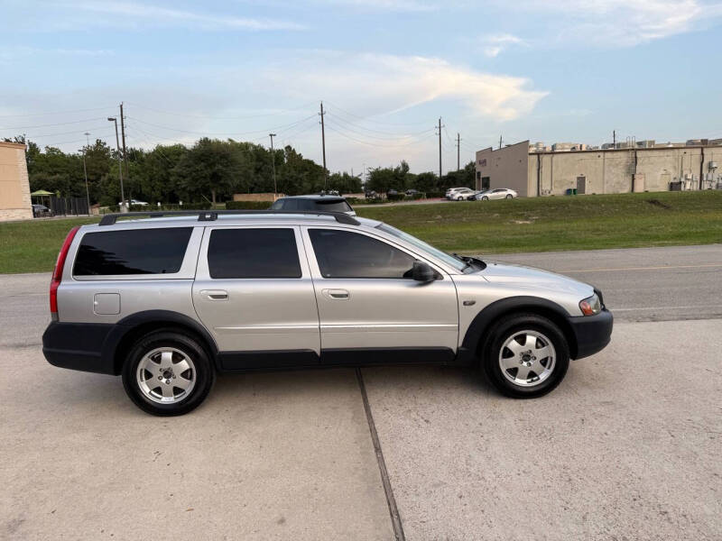 2004 Volvo XC70