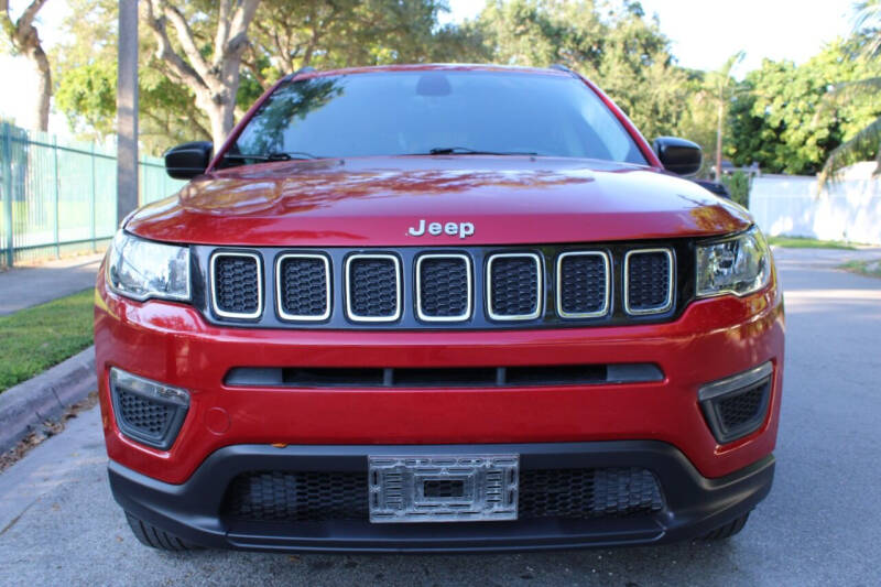 2018 Jeep Compass Sport's photo