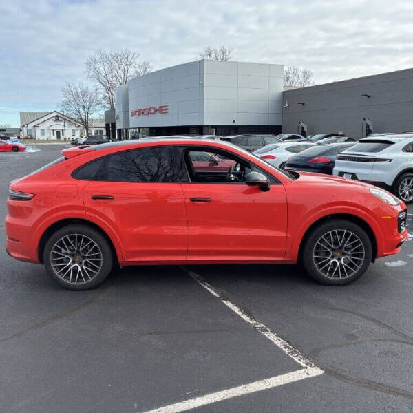2020 Porsche Cayenne S Coupe