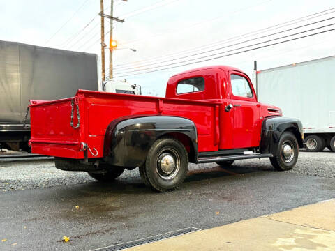 1948 Ford F-1