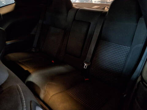 2017 Dodge Challenger SXT