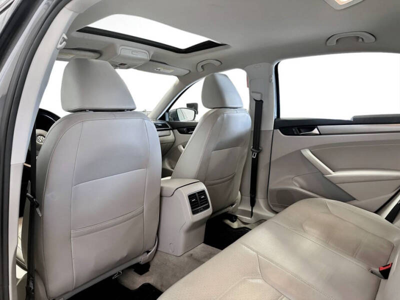 2014 Volkswagen Passat
