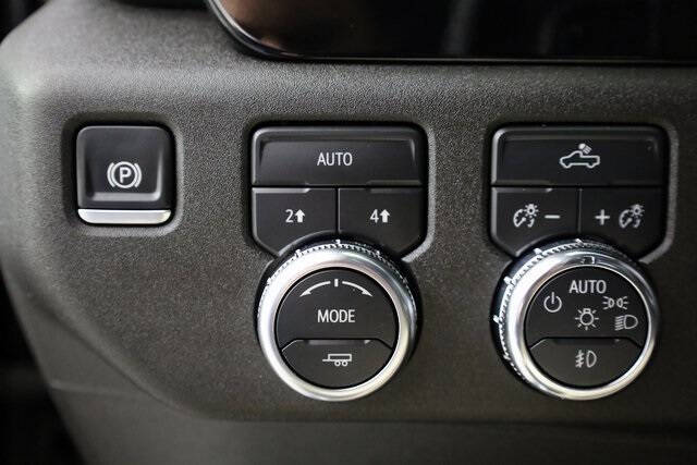 2024 GMC Sierra 1500 Elevation Standard