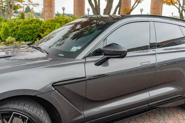 2024 Aston Martin DBX 707