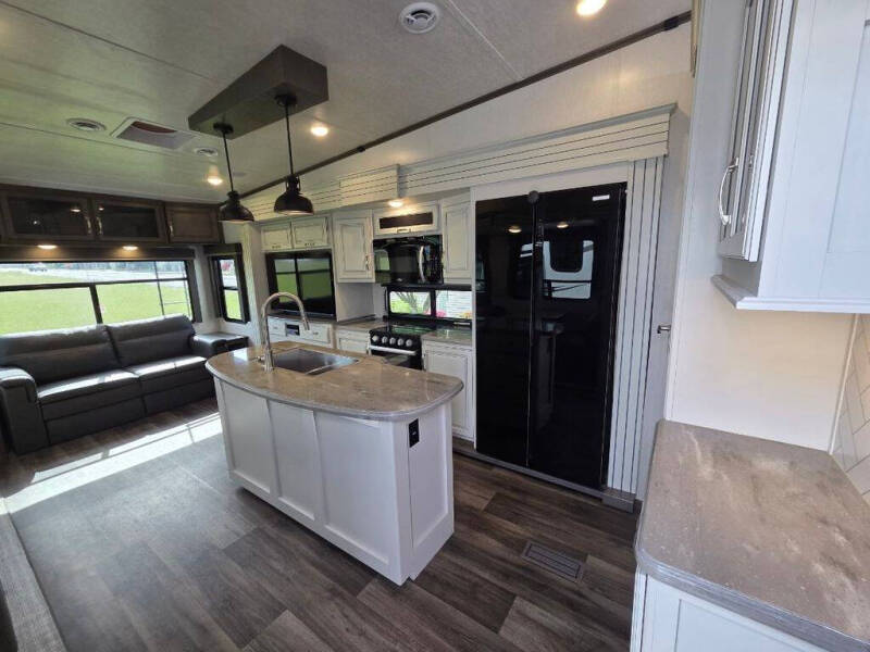 2024 Keystone RV Cougar