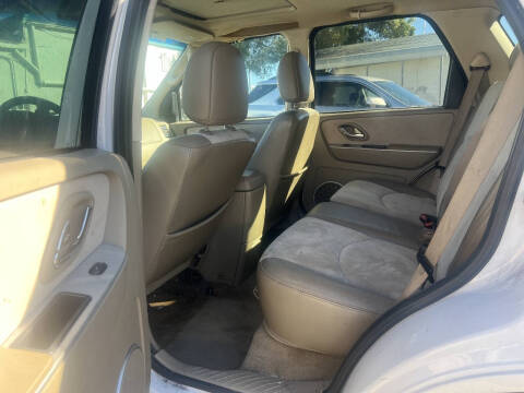 2005 Mercury Mariner