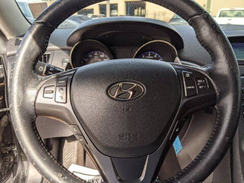 2012 Hyundai Genesis Coupe 2.0T