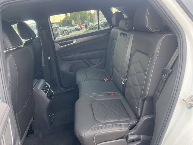 2026 Volkswagen Atlas Cross Sport SE