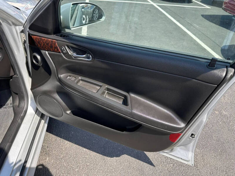 2012 Chevrolet Impala LS