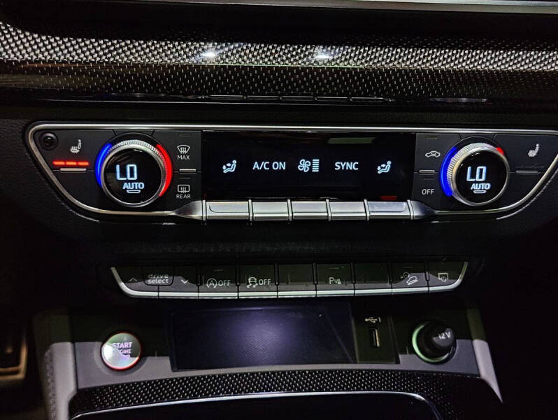 2022 Audi SQ5 3.0T quattro Premium Plus