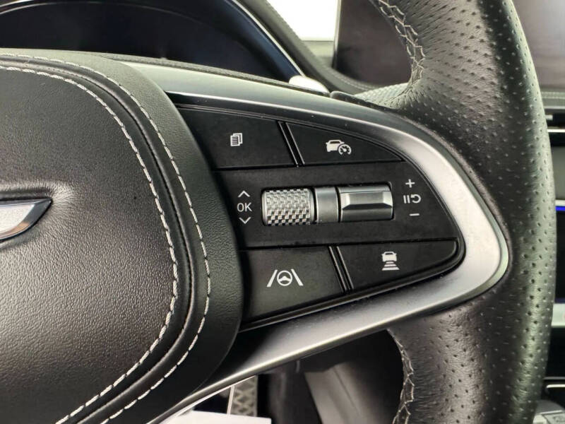 2023 Genesis GV70 2.5T Standard