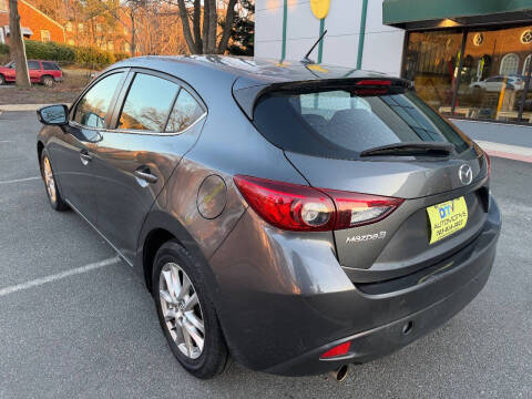 2016 Mazda MAZDA3 i Touring