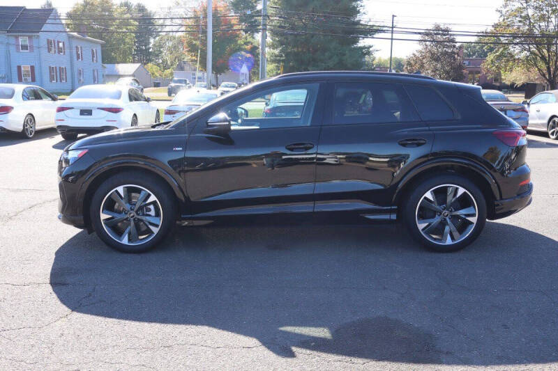 2024 Audi Q4 e-tron quattro Premium Plus 55